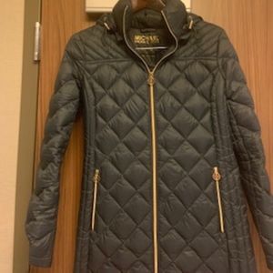 quilted nylon packable puffer jacket